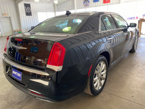 2017 Chrysler 300 AWD C