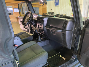 2006 Jeep Wrangler X 4.0 Manual