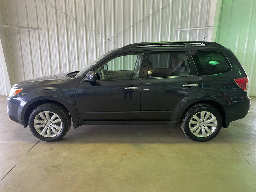 2012 Subaru Forester 2.5X Premium Manual