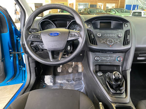 2015 Ford Focus SE Manual