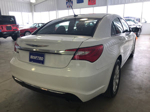 2011 Chrysler 200