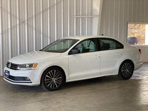 2016 Volkswagen Jetta 1.8T Sport Manual