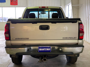 2005 Chevrolet Silverado LS Short Bed 4WD