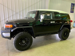 2011 Toyota FJ Cruiser 4WD Manual Upgrade Package 1