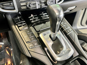 2012 Porsche Cayenne V6