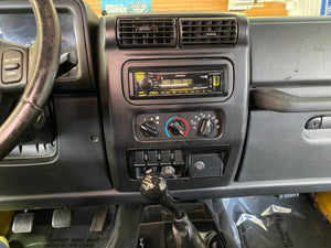 2006 Jeep Wrangler X 4.0L Manual