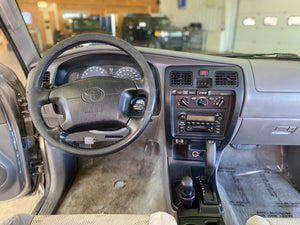 2001 Toyota 4Runner SR5 4WD 1-Owner