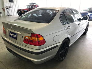 2003 BMW 330i ZHP