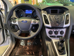 2014 Ford Focus SE Manual