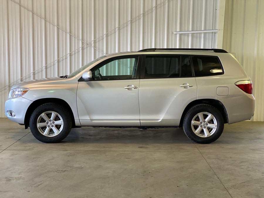 2010 Toyota Highlander SE