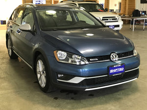 2017 Volkswagen Golf Alltrack 6-Speed Manual