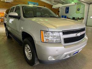 2011 Chevrolet Suburban 2500 LT 4WD