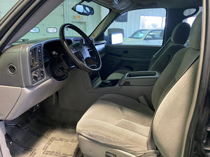 2005 Chevrolet Suburban LS 2500 4WD 8.1L